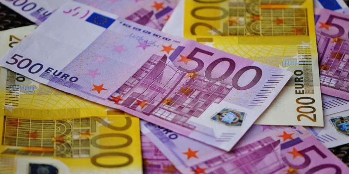 The Dark Web and Counterfeiting: A Closer Look at the Illicit Trade of Euro Counterfeit Money