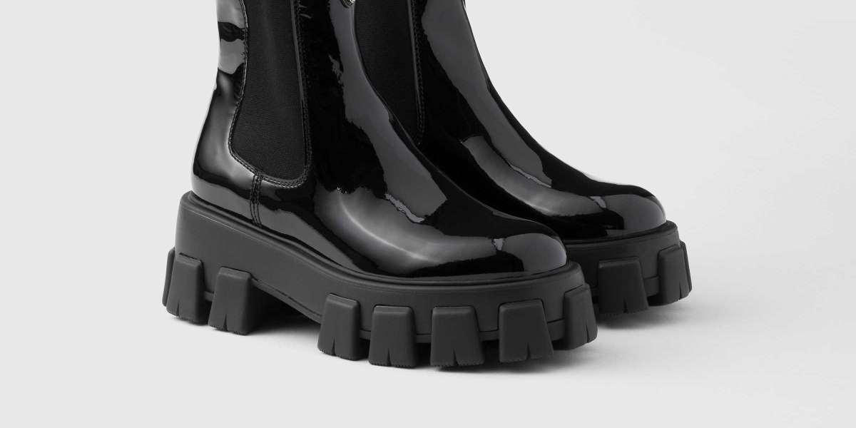 The Latest Models Prada On Sale 2025 June