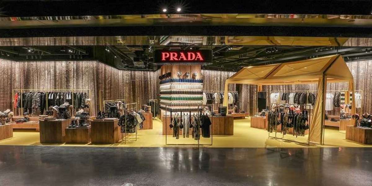 Prada Outlet Online