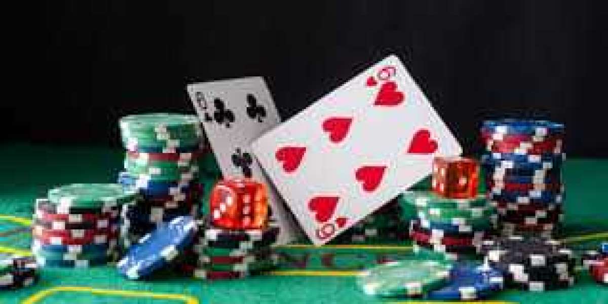 Dal Texas Hold'em all'Omaha: Guida al Poker da Casinò